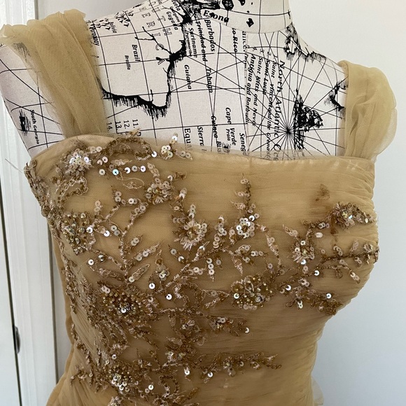 Coquette Tulle Sequin Embellished Bead Floral Fit Bodice Ruched Fairytale Sweet - Picture 2 of 12